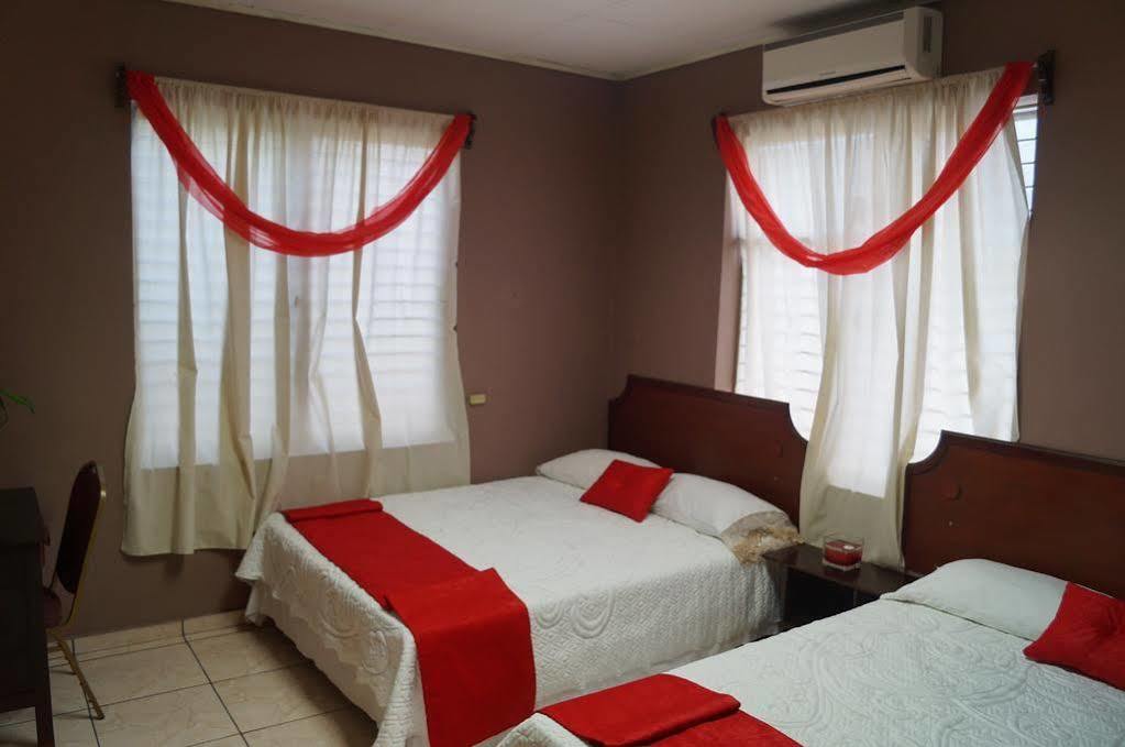 Micro Hotel Rio De Piedras San Pedro Sula Eksteriør bilde